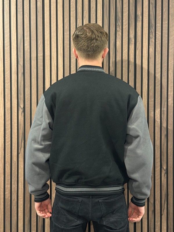 Guess Jeans - GJ Bomber Jacket With Logo Embro - Zwart