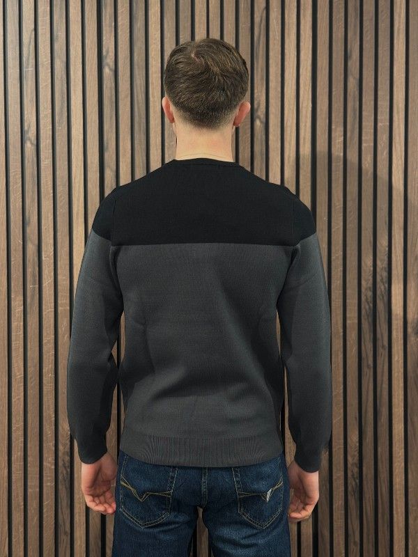 Guess - Kantu Cn Blocking Logo Swtr - Grijs