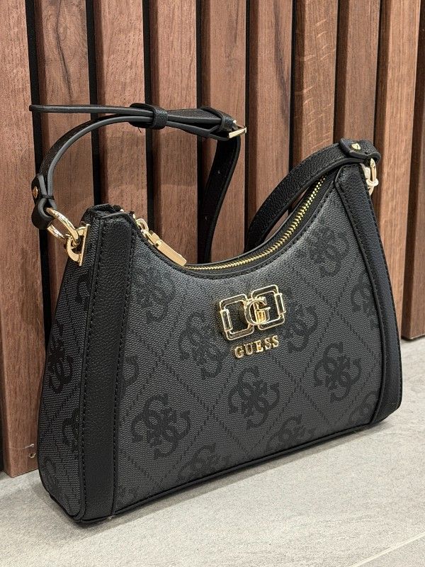 Guess - Karnilla Logo Shoulder Bag - Zwart
