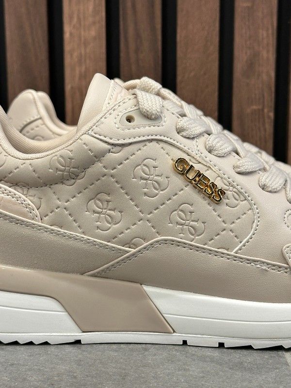 Guess - Moxea16 - Beige