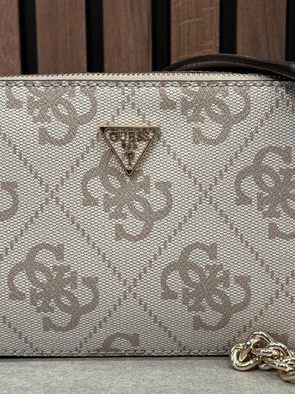 Guess - Noelle II Crossbody Camera - Beige