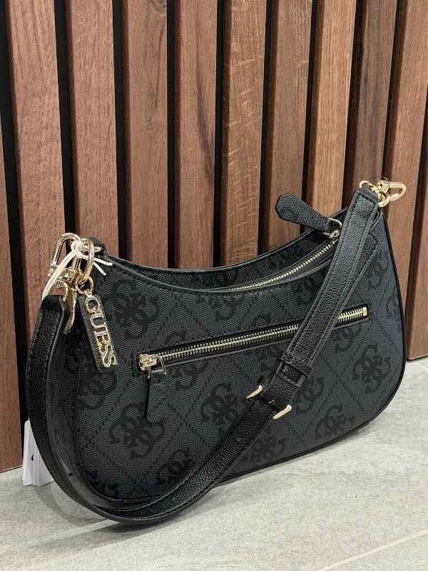 Guess - Noelle II Top Zip Shoulder Bag - Zwart