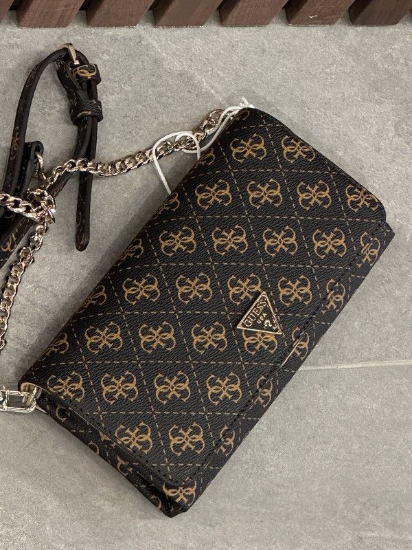 Guess - Noelle II Xbody Flap Organizer - Bruin