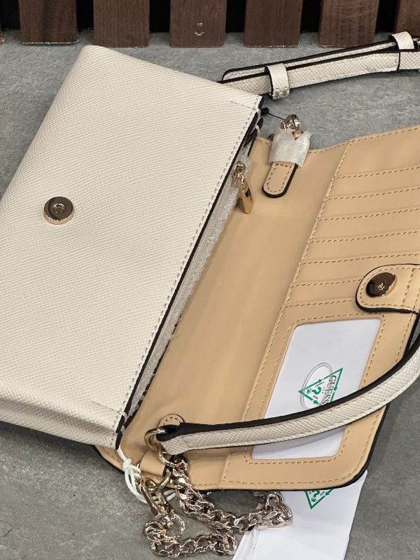 Guess - Noelle II Xbody Flap Organizer - Beige