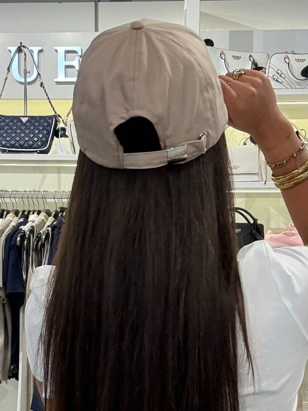 Guess - Baseball Cap - Beige