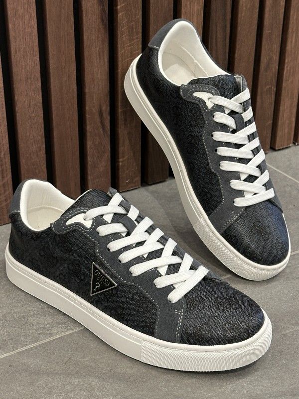 Guess - Tobi3 - Zwart