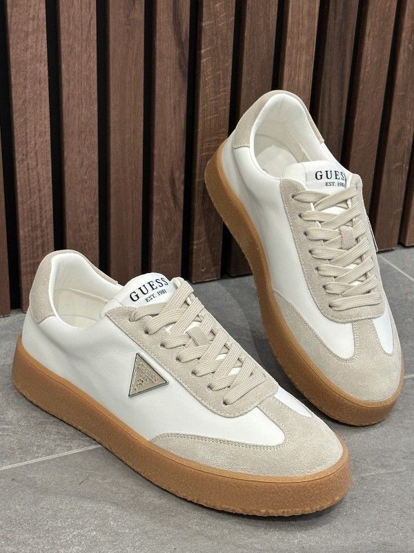 Guess - Wiman - Beige