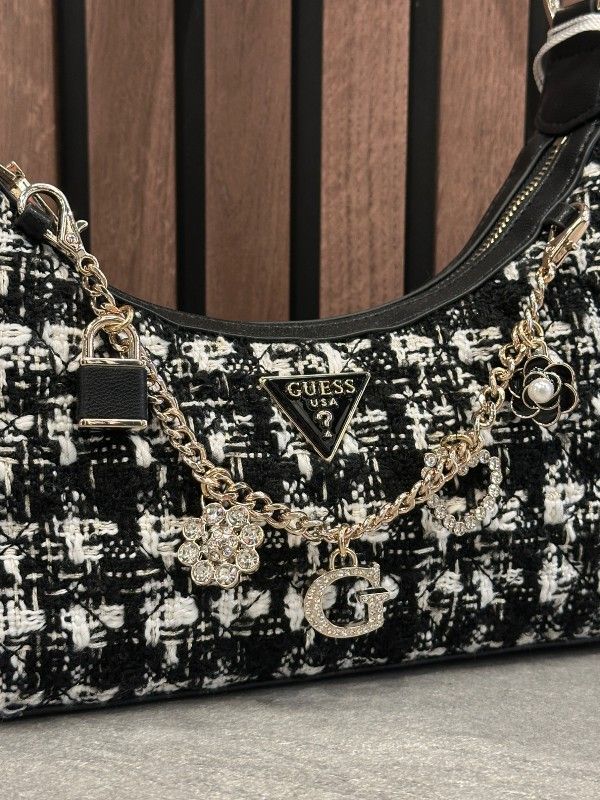 Guess - Everlee Top Zip Shoulder Bag - Zwart