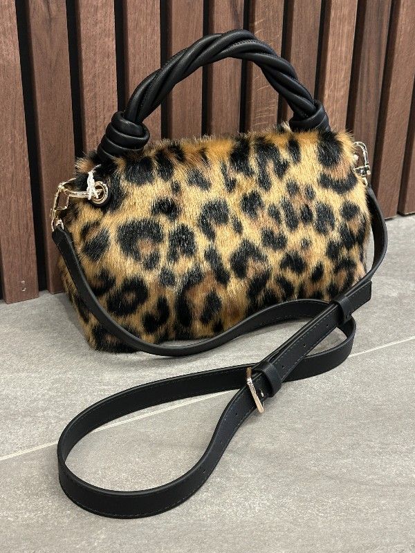 Guess - Shaida Top Handle Crossbody - Bruin