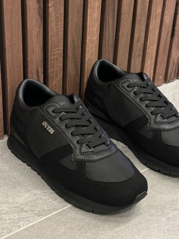 Guess - Tresa - Zwart