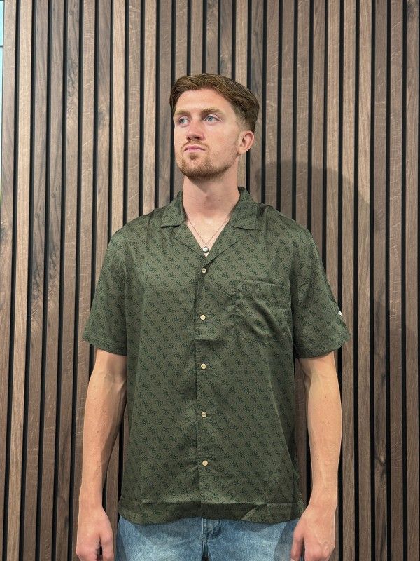 Guess - Ss Bowling Aop Shirt - Groen