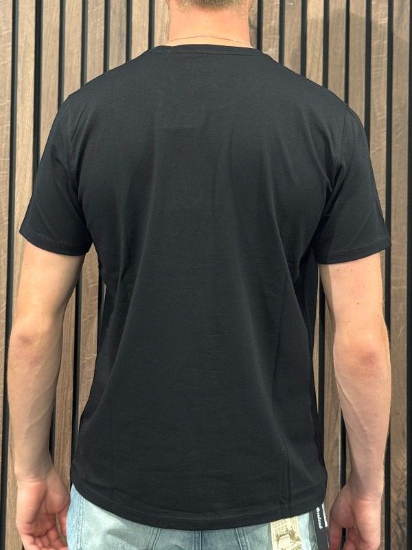 Guess - Ss Cn Basic Pima Tee - Zwart