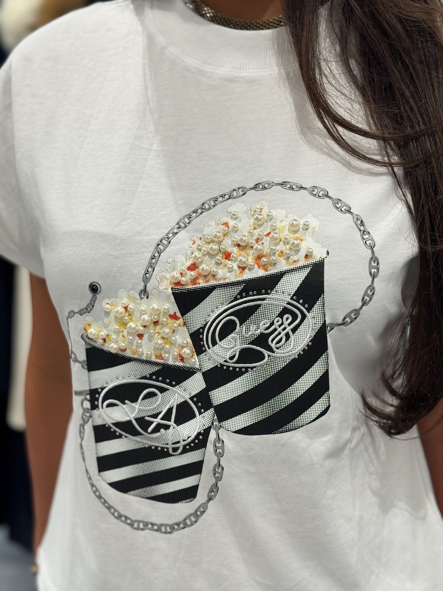 Guess - Ss Cn Popcorn Tee - Wit