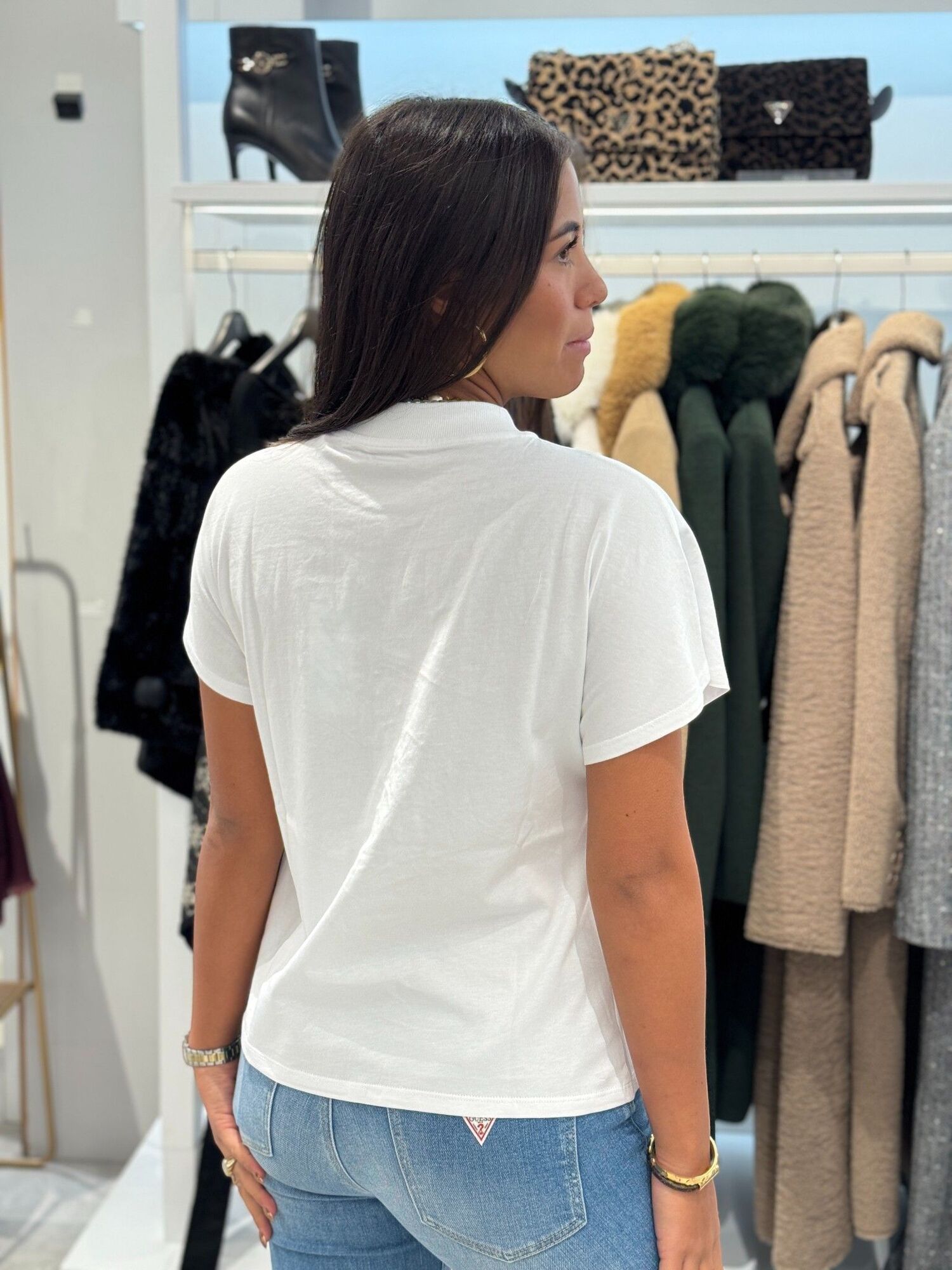 Guess - Ss Cn Popcorn Tee - Wit