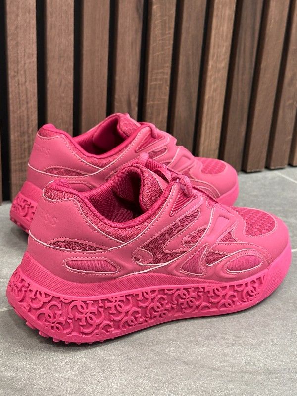 Guess - Swania - Roze