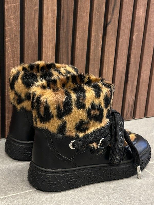 Guess - Unessa - Beige