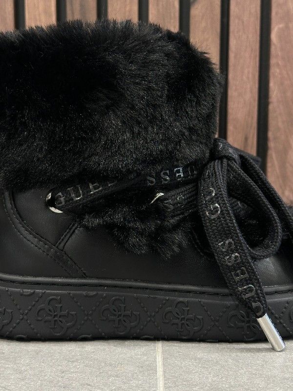 Guess - Unessa - Zwart