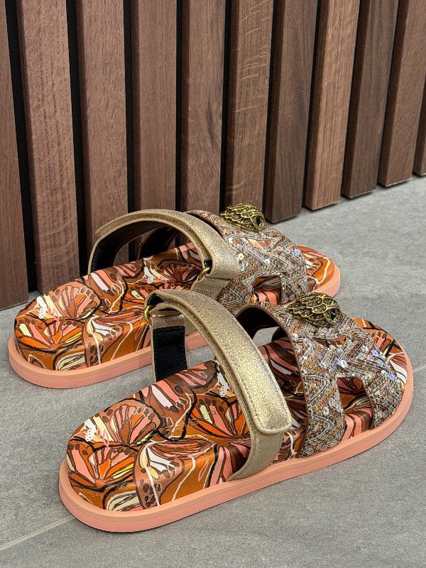 Kurt Geiger - Eagle Cut Out Sandal - Bruin