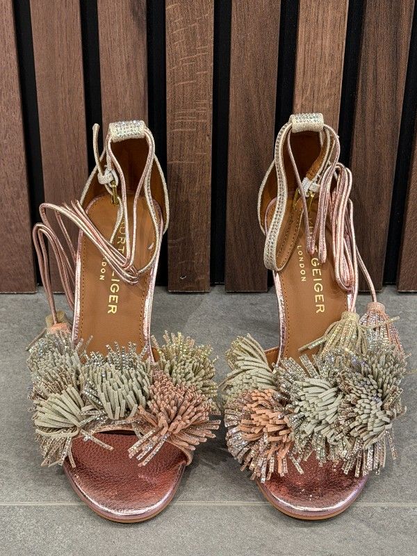 Kurt Geiger - Pom Pom Ankle Tie Sandal - Rosé