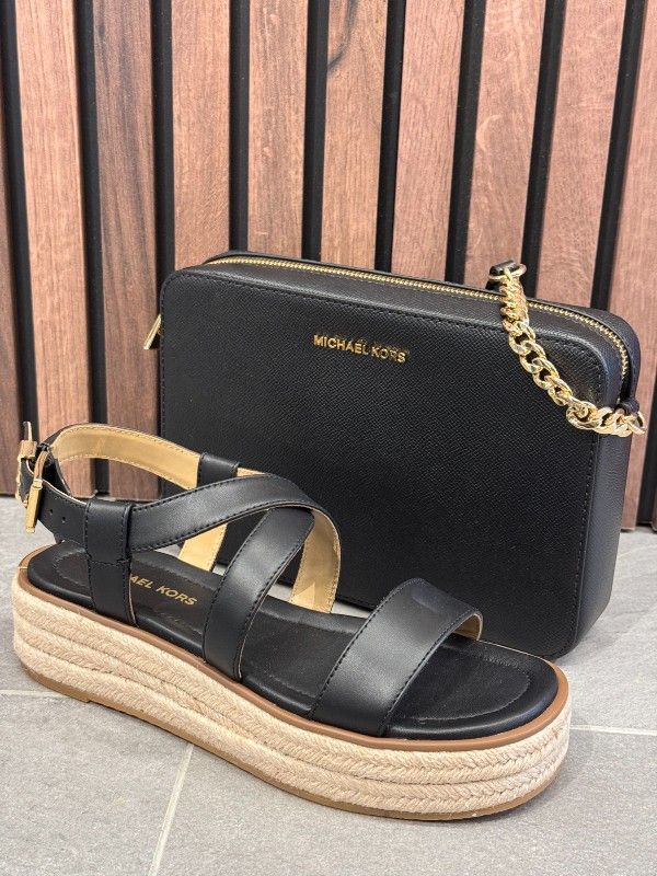 Michael Kors - Lg Ew Crossbody - Zwart
