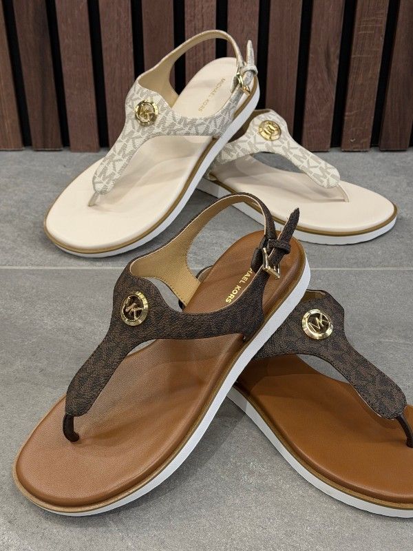 Michael Kors - Val Thong Sandal - Beige