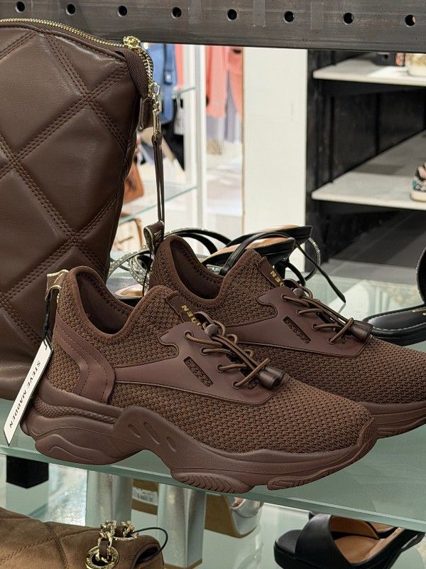 Steve Madden - Match-E - Bruin