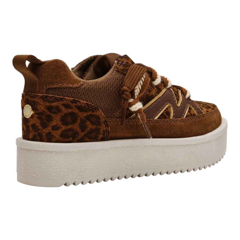 Steve Madden - Umpire - Bruin