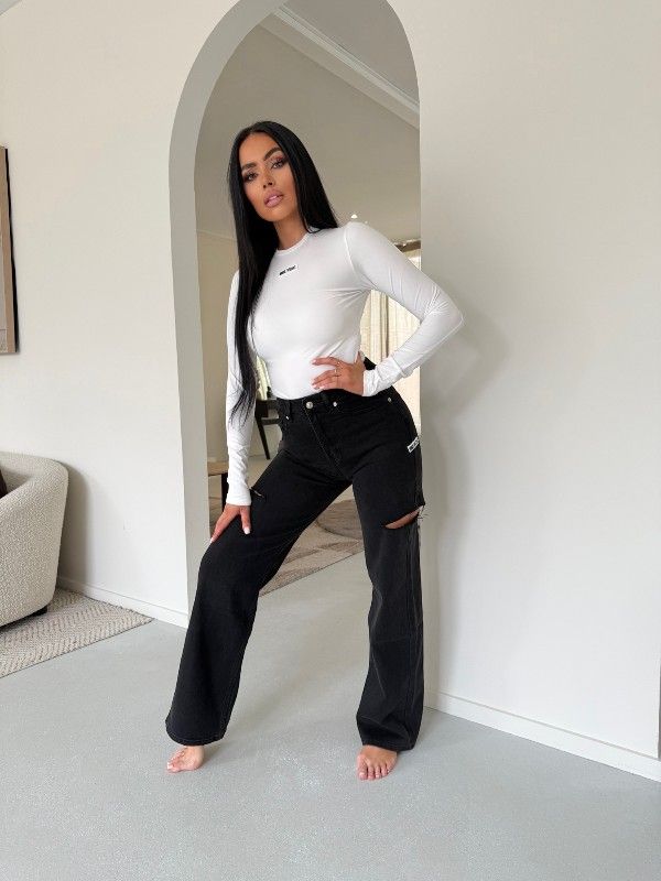 Unique The Label - June Wide Leg Jeans - Zwart