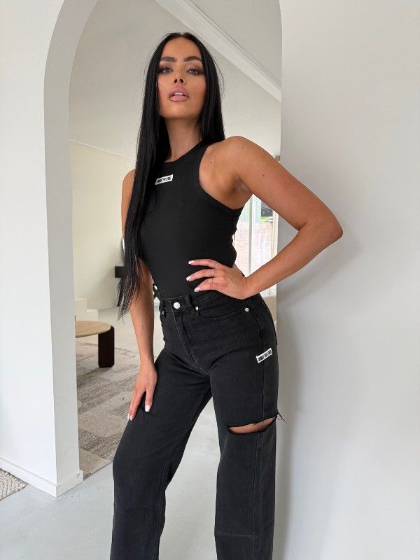 Unique The Label - June Wide Leg Jeans - Zwart