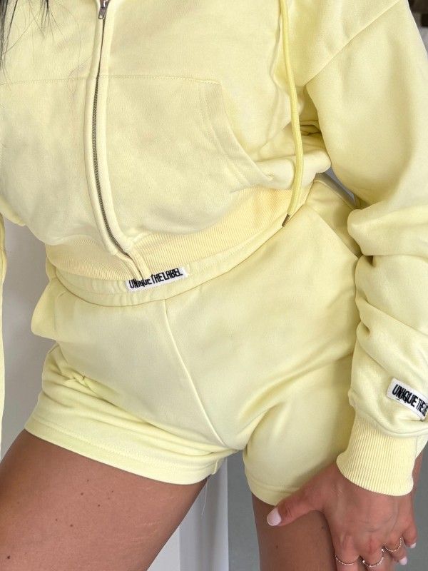 Unique The Label - Molly Shorts - Geel
