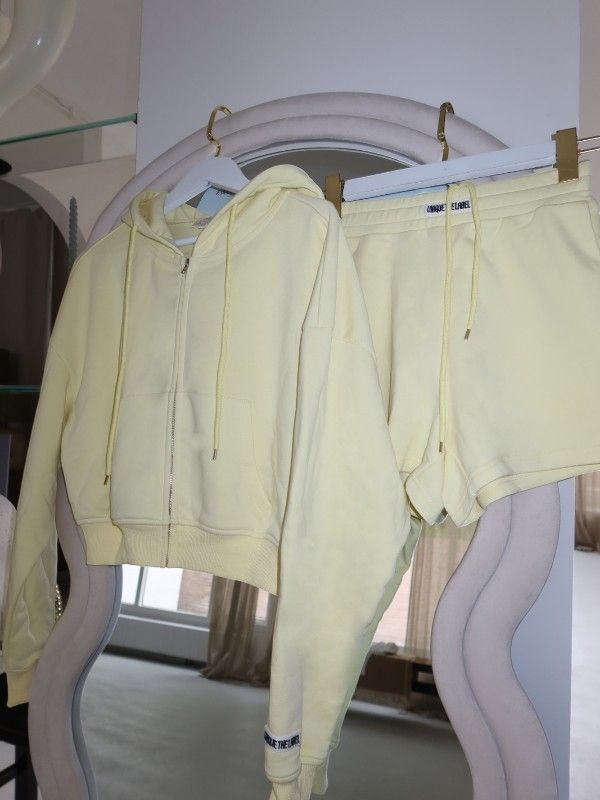 Unique The Label - Molly Shorts - Geel