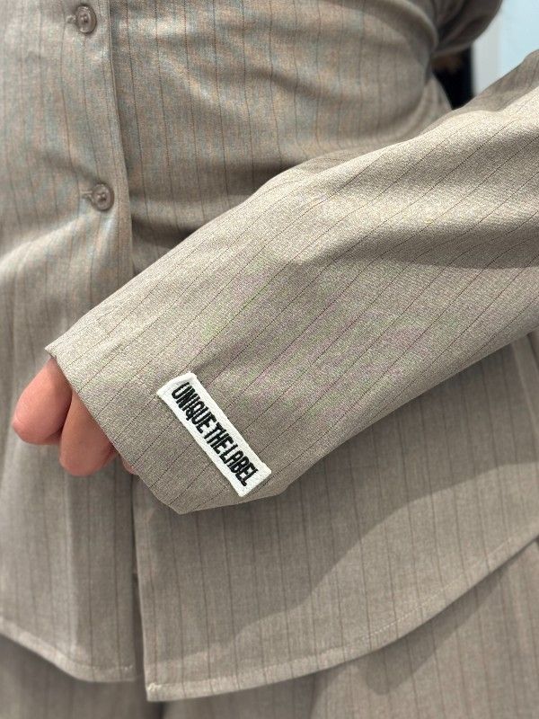 Unique The Label - Rosie Blouse - Beige