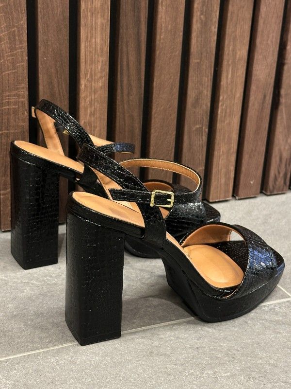 Vizzano - Sandalen op hak - Zwart