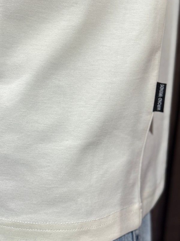 Wrong Friends - Baltimore T-shirt - Wit