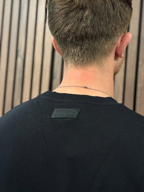 Wrong Friends - Hinton Sweater - Zwart