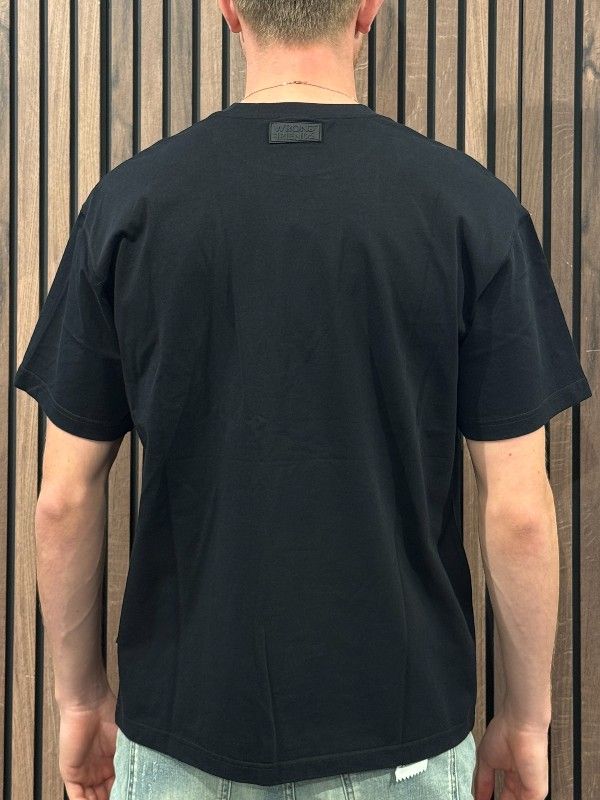 Wrong Friends - Hinton T-shirt - Zwart