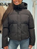 Airforce - Maya Puffer Jacket - True Black