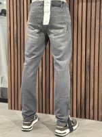 Armani Exchange - Jeans Comfort Slim - Grijs