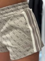 Guess Active - 4G Jacquard Shorts - Beige
