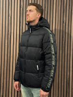 Guess Active - Arlo Padded Jacket - Zwart
