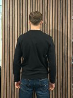 Guess - Cn Ls Basic Sweatshirt - Zwart