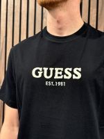 Guess - Cn Ss Guess Logo Contrast Stit - Zwart