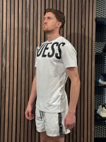 Guess - Cn Ss Ultra Logo T-shirt - Wit