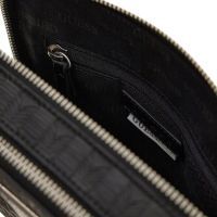 Guess - Torino Dbl Zip Xbody - Zwart