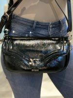 Guess - Dea Flap Shoulder Bag - Zwart