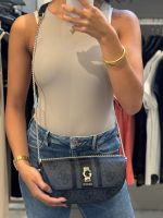 Guess - Erenia Convertible Xbody Flap - Zwart