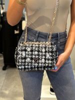 Guess - Everlee Convertible Xbody Flap - Zwart