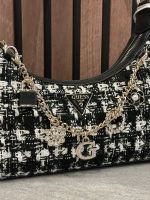 Guess - Everlee Top Zip Shoulder Bag - Zwart