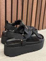 Guess - Fetta - Zwart