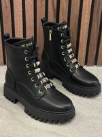Guess - Fionaa - Zwart